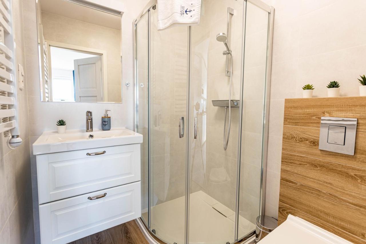 Apartamenty Marynarskie Debina  Buitenkant foto